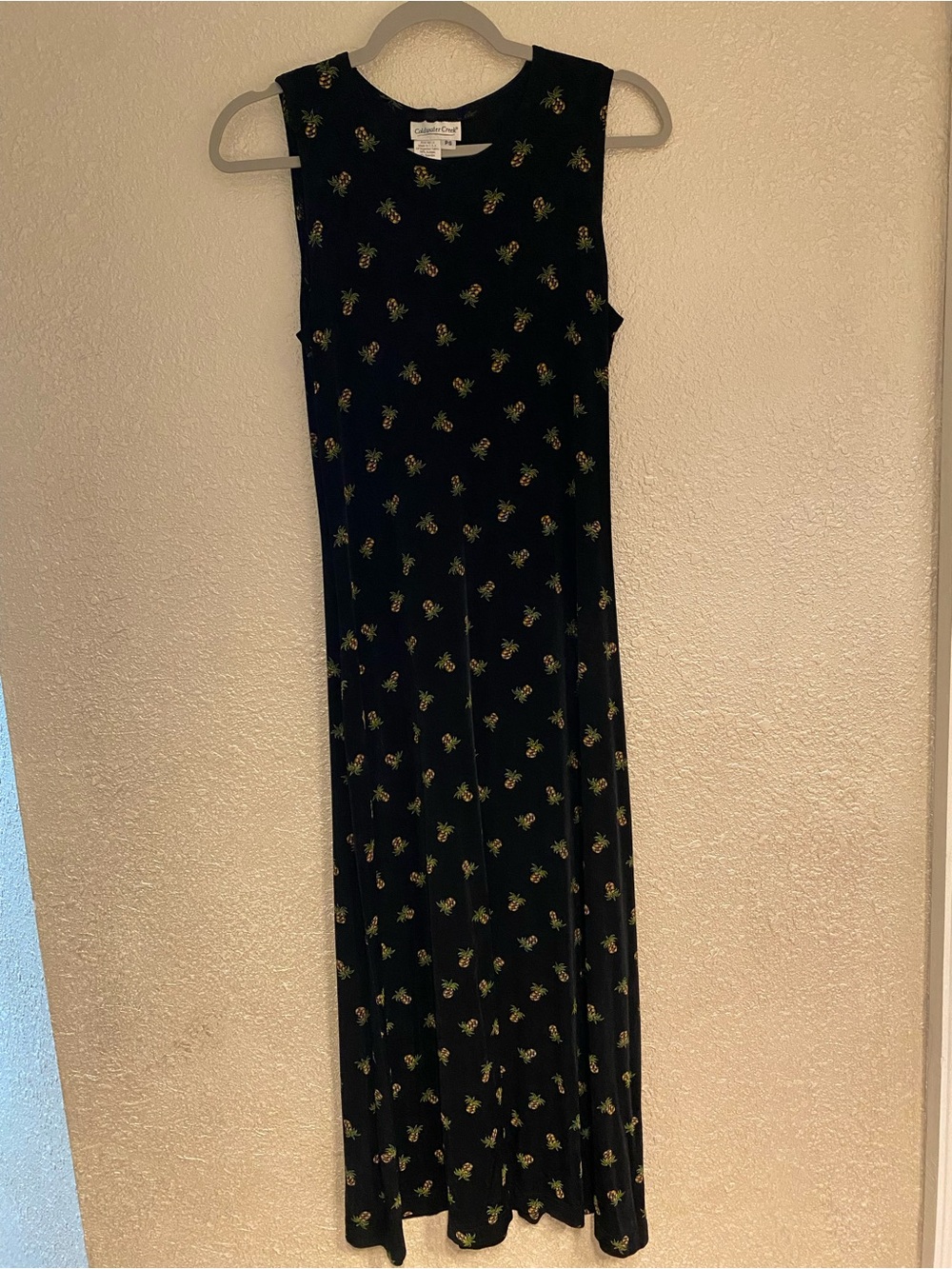 Coldwater Creek Vintage Black Dress with Pineapple Accent